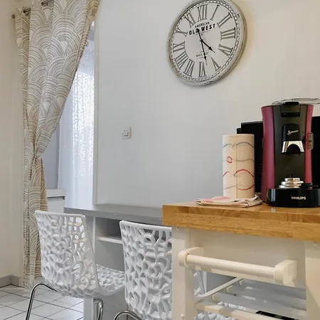 Small Quiet And Fully Renovated T2 #cs Διαμέρισμα Γκρενόμπλ